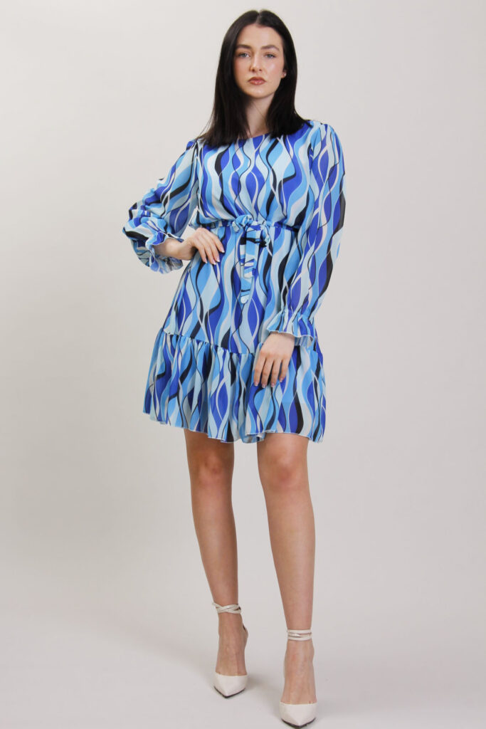 VESTITO CON CINTURA 