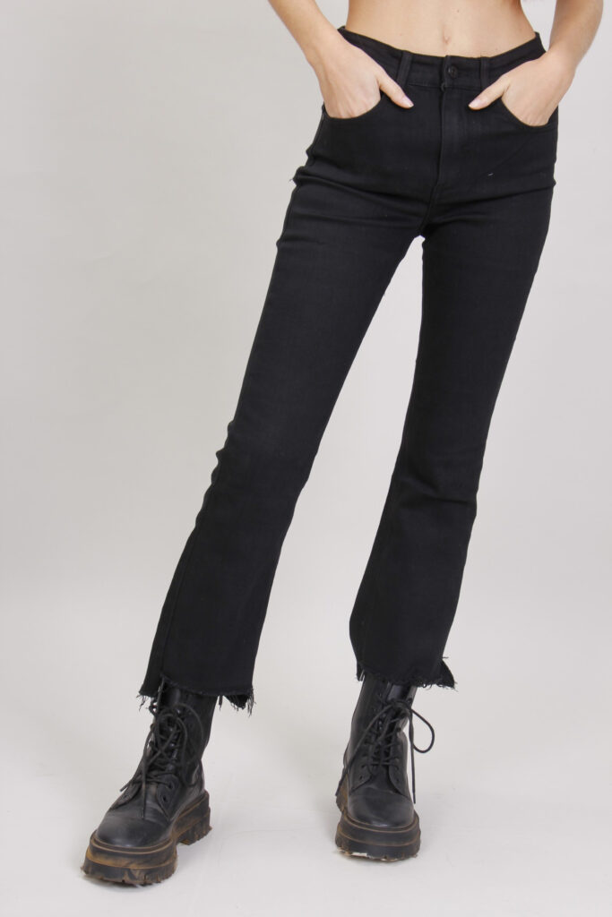 JEANS NERI SFRANGIATI 