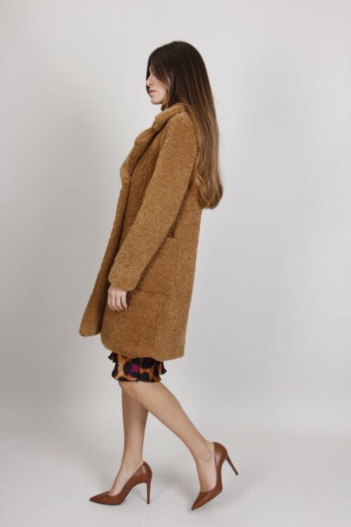 Alternative view of CAPPOTTO DOPPIOPETTO LANA BOUCLE’