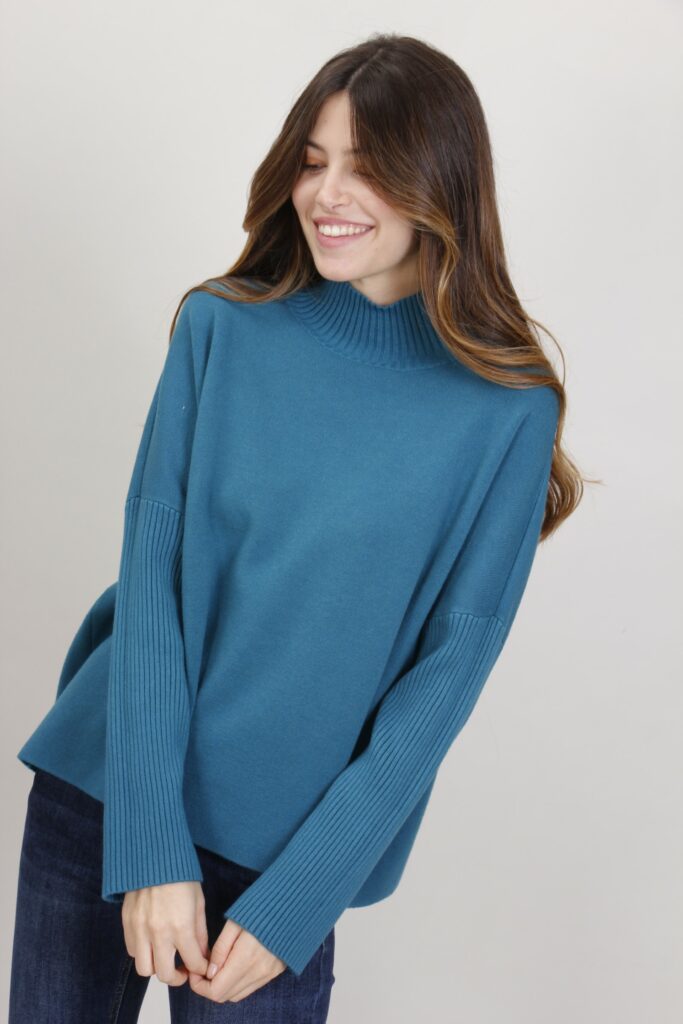 MAGLIONE DOLCEVITA CON COSTINE 