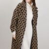 CAPPOTTO CON MOTIVO GEOMETRICO - Nero, TU