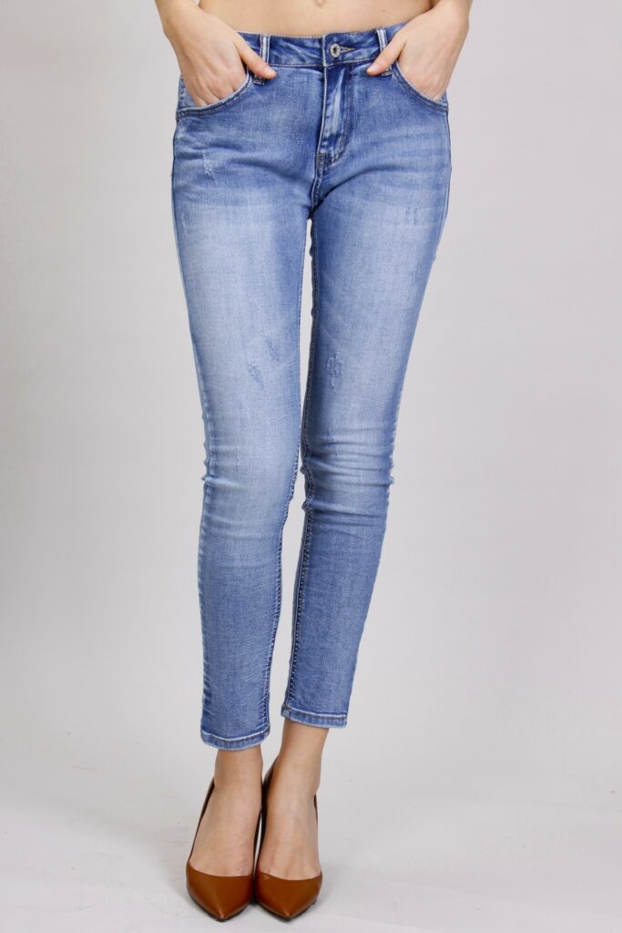 JEANS SKINNY A VITA MEDIA 