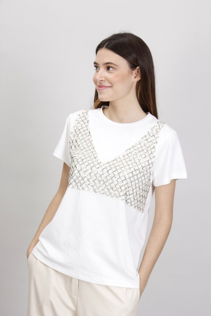 T-SHIRT CON PAILLETTES 