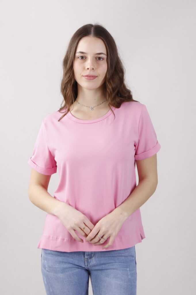 T-SHIRT CON RISVOLTO 