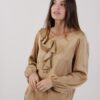 BLUSA CON VOLANT - Cammello, M