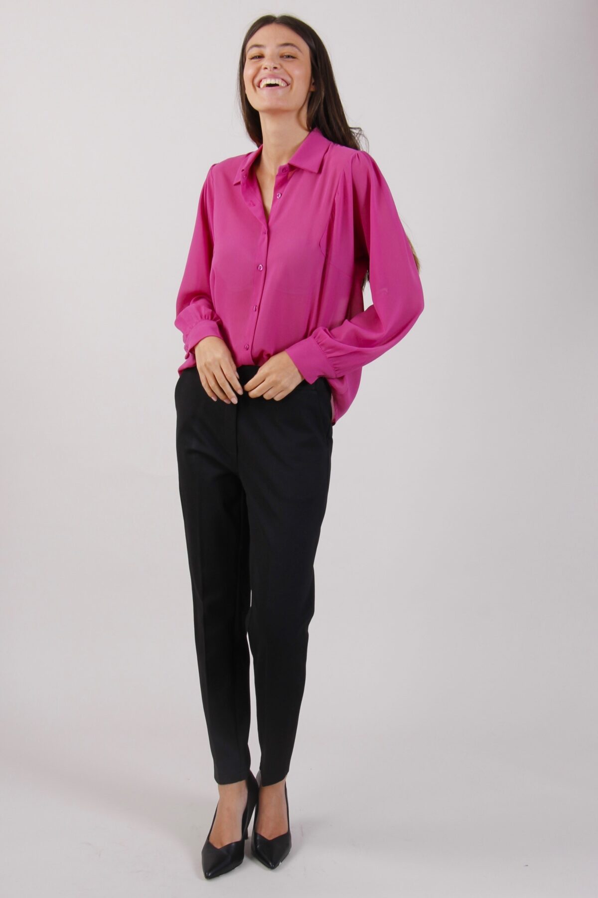 CAMICIA VELATA CON MANICA A PALLONCINO - immagine 4