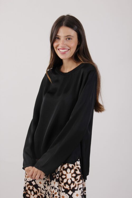 BLUSA EFFETTO SATINATO