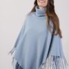 PONCHO COLLO ALTO CON FRANGE - Celeste, TU