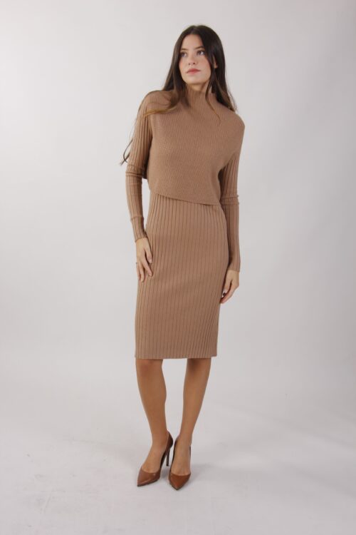 ABITO A COSTINE CON GILET