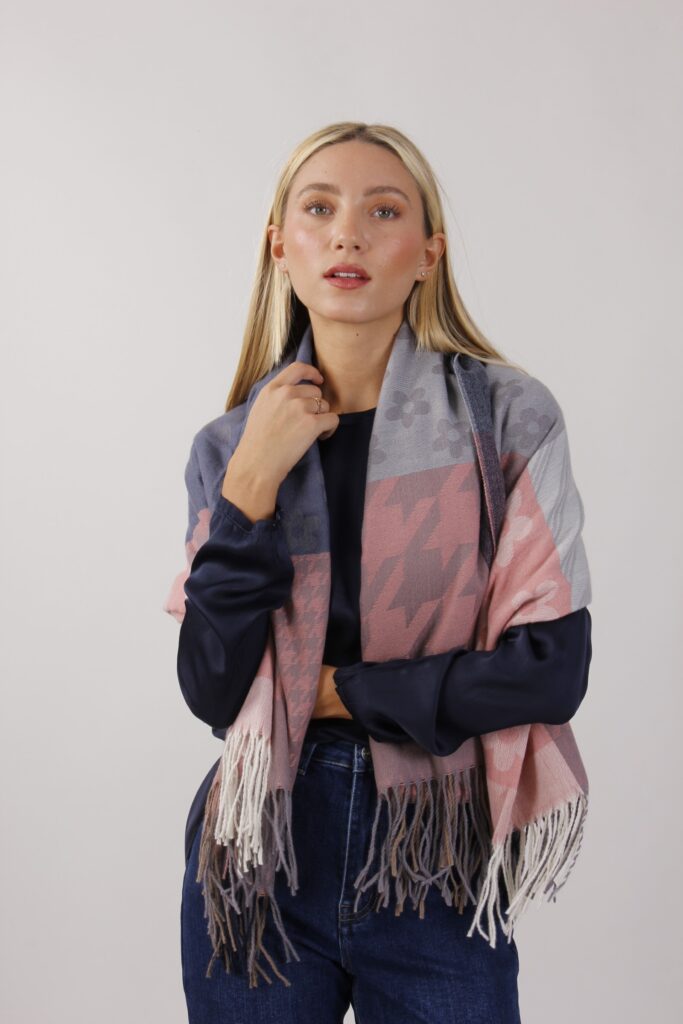 SCIARPA STAMPA PIED DE POULE E FIORI 