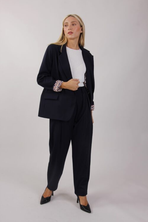 GIACCA CON APERTURE LATERALI