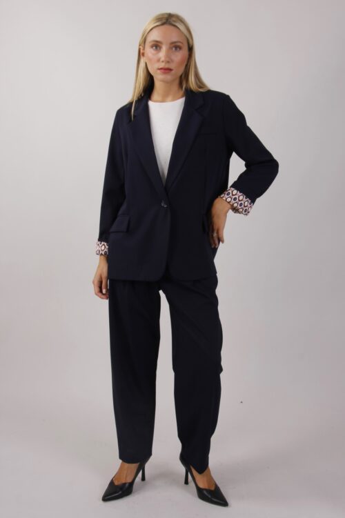 Alternative view of GIACCA CON APERTURE LATERALI