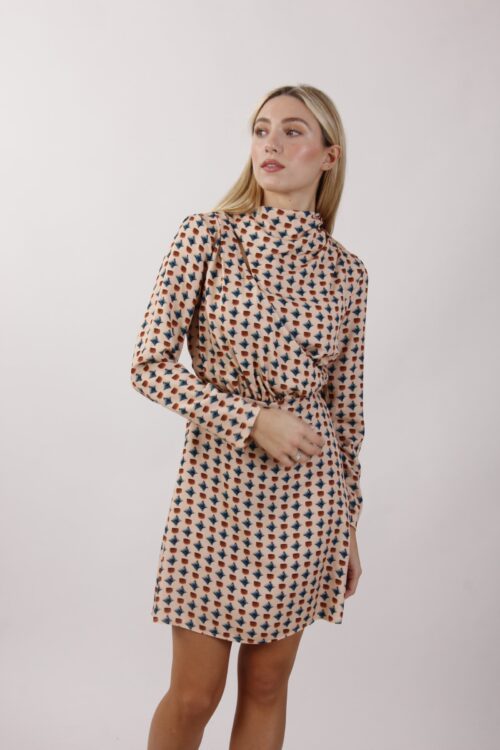 Alternative view of ABITO FANTASIA CON DETTAGLIO CUT-OUT