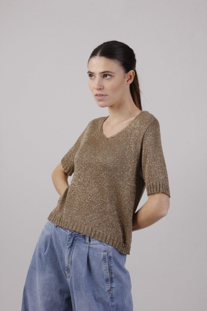 LUREX T-SHIRT WITH RIBBED SLEEVES AND HEM 