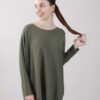 MAGLIA CON SCOLLO RIFINITO - Military Olive, TU