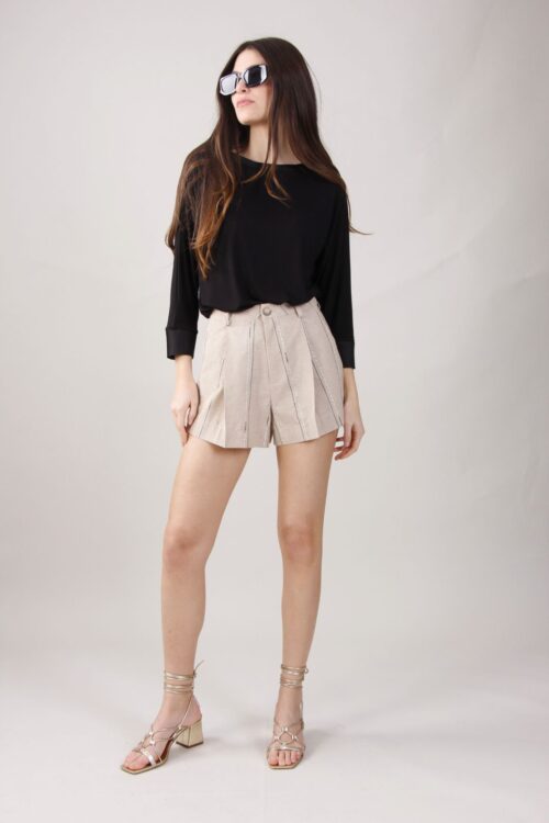 PANTALONCINI STRUTTURATI A RIGHE