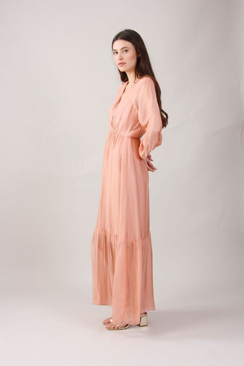 Alternative view of ABITO LUNGO IN SETA SCOLLO A V CON SOTTOVESTE