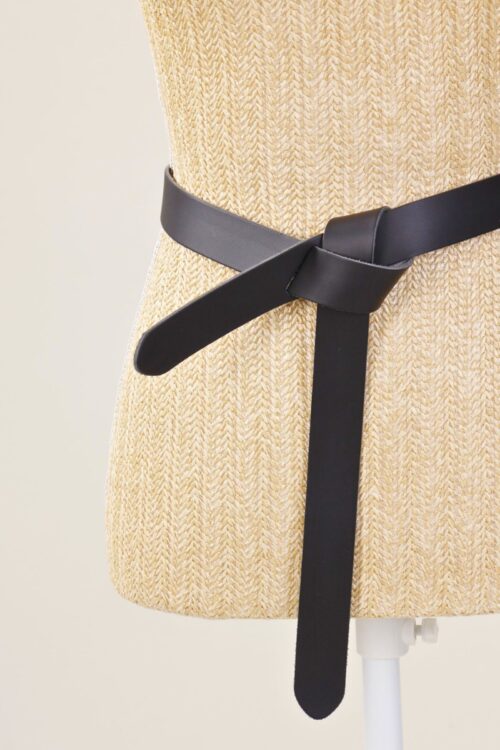 Alternative view of CINTURA LISCIA CON NODO