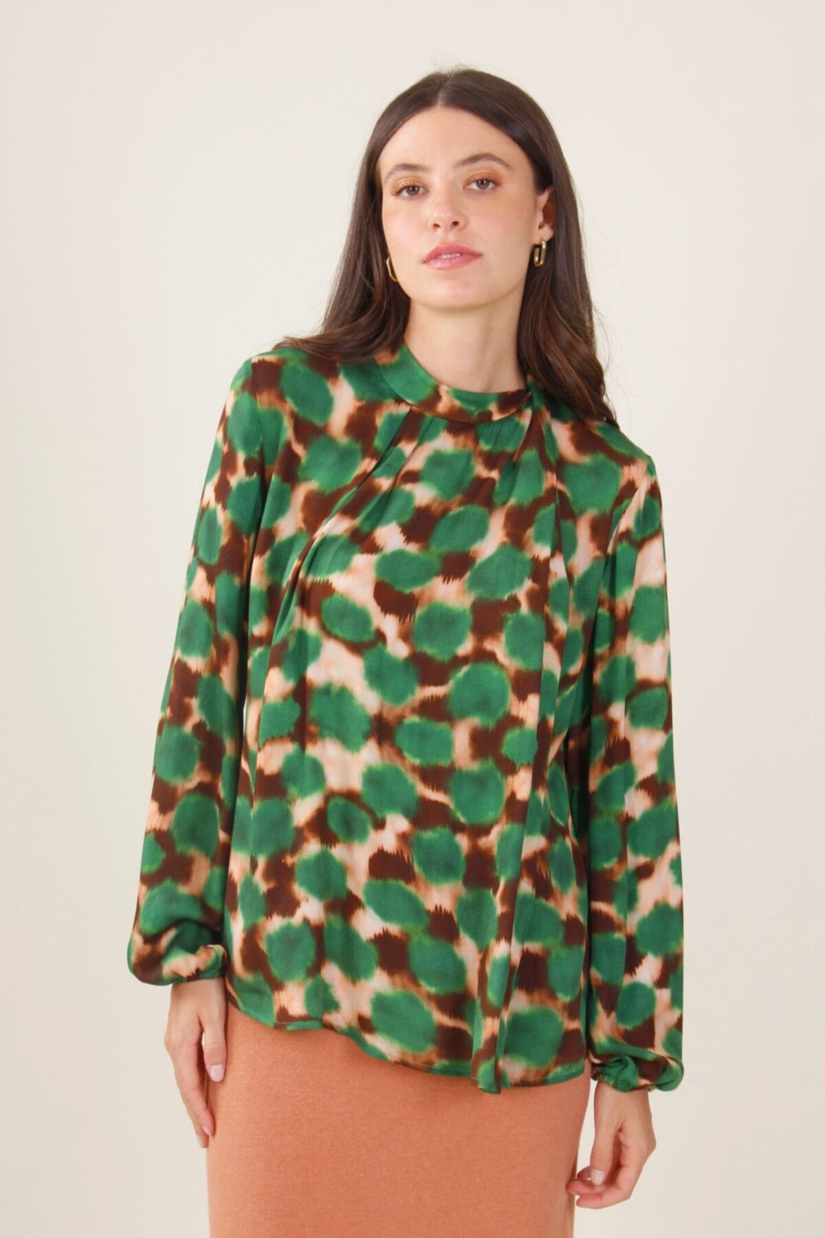 BLUSA IN VISCOSA FANTASIA A MACCHIE