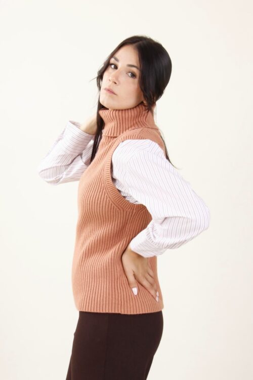 Alternative view of DOLCEVITA SENZA MANICHE A COLLO ALTO