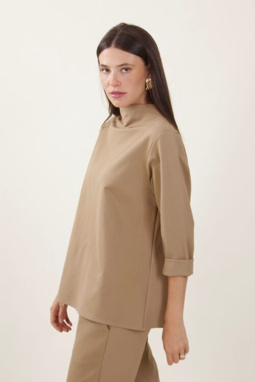 Alternative view of MAGLIA PUNTO MILANO