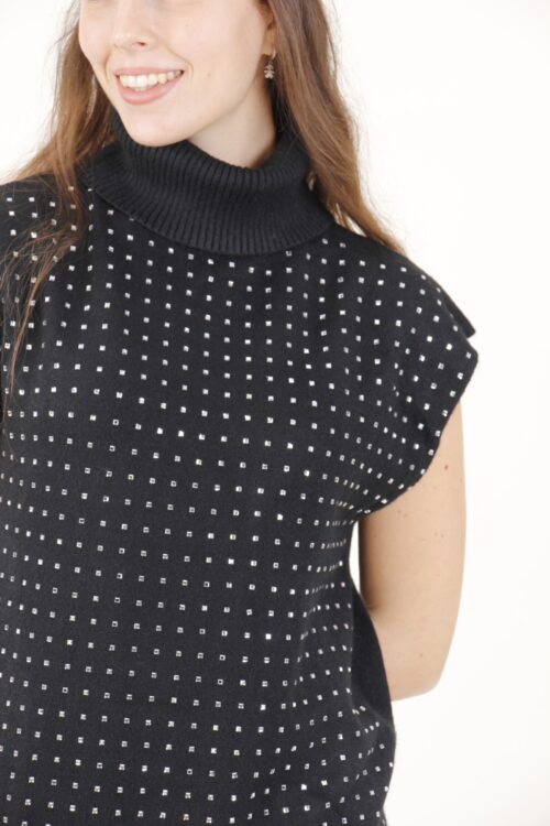 Alternative view of ABITO IN MAGLIA CON STRASS