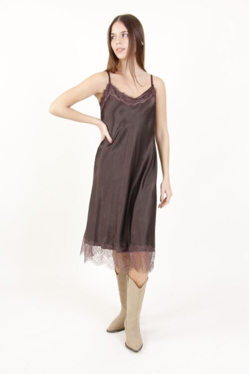 ABITO SOTTOVESTE CON PIZZO