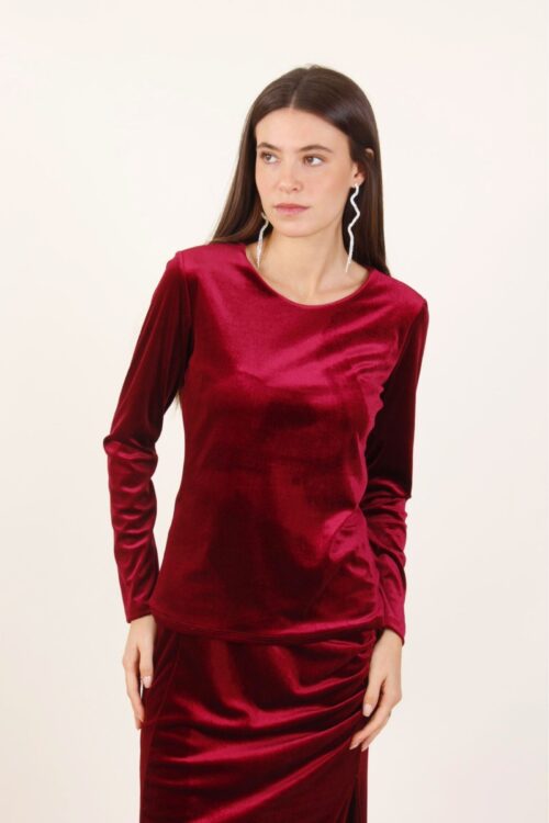 MAGLIA A MANICHE LUNGHE IN VELLUTO