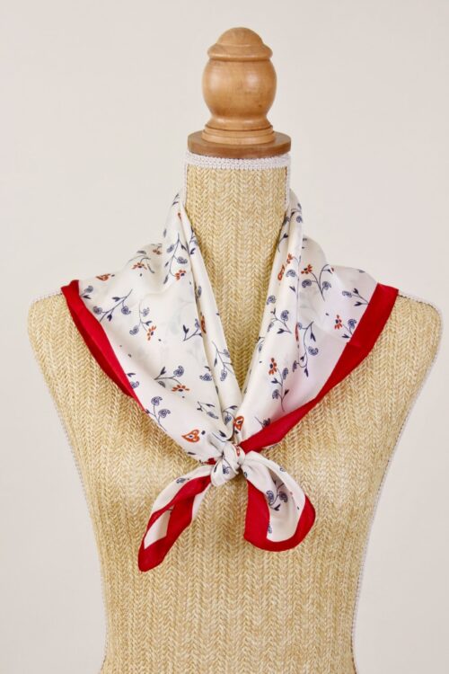 Alternative view of FOULARD FANTASIA