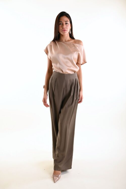 PANTALONI A PALAZZO CON PINCES