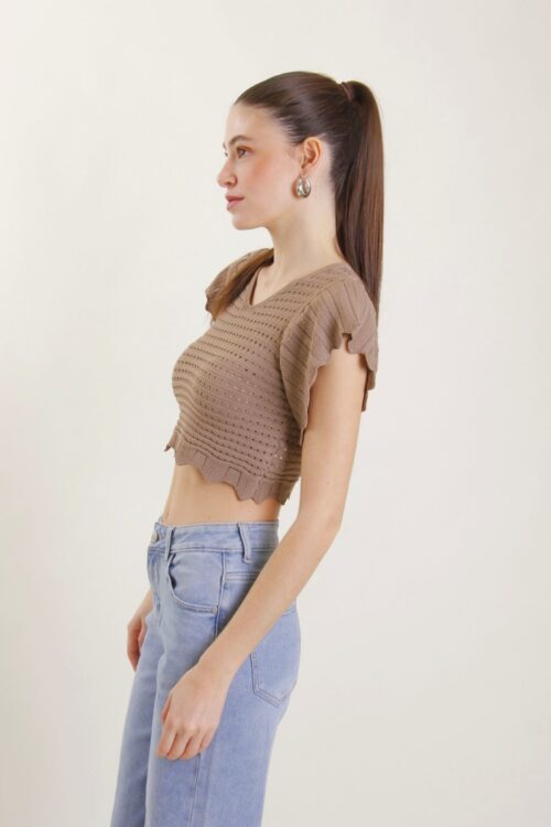 Alternative view of MAGLIA TRAFORATA CON MANICHE VOLANT