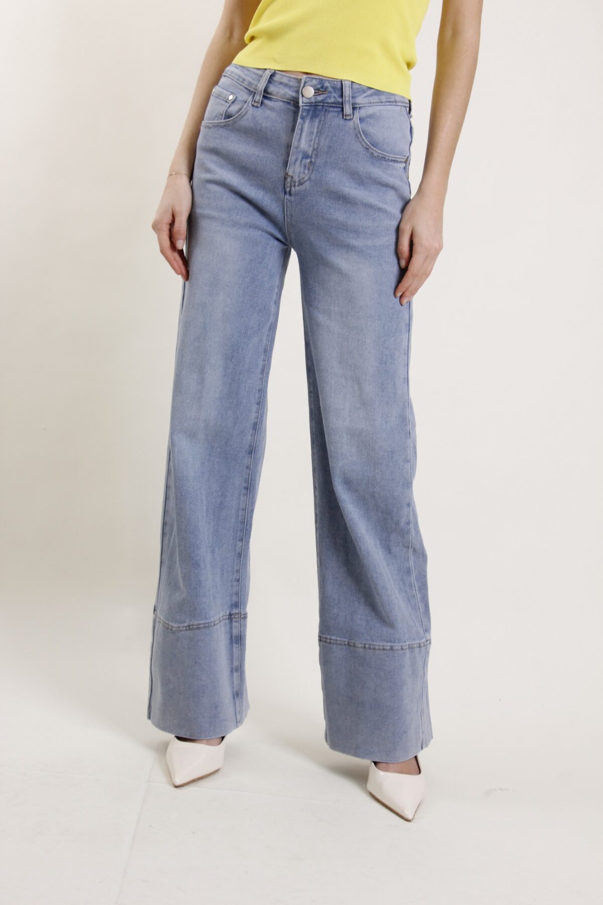 JEANS WIDE LEG CON RISVOLTO