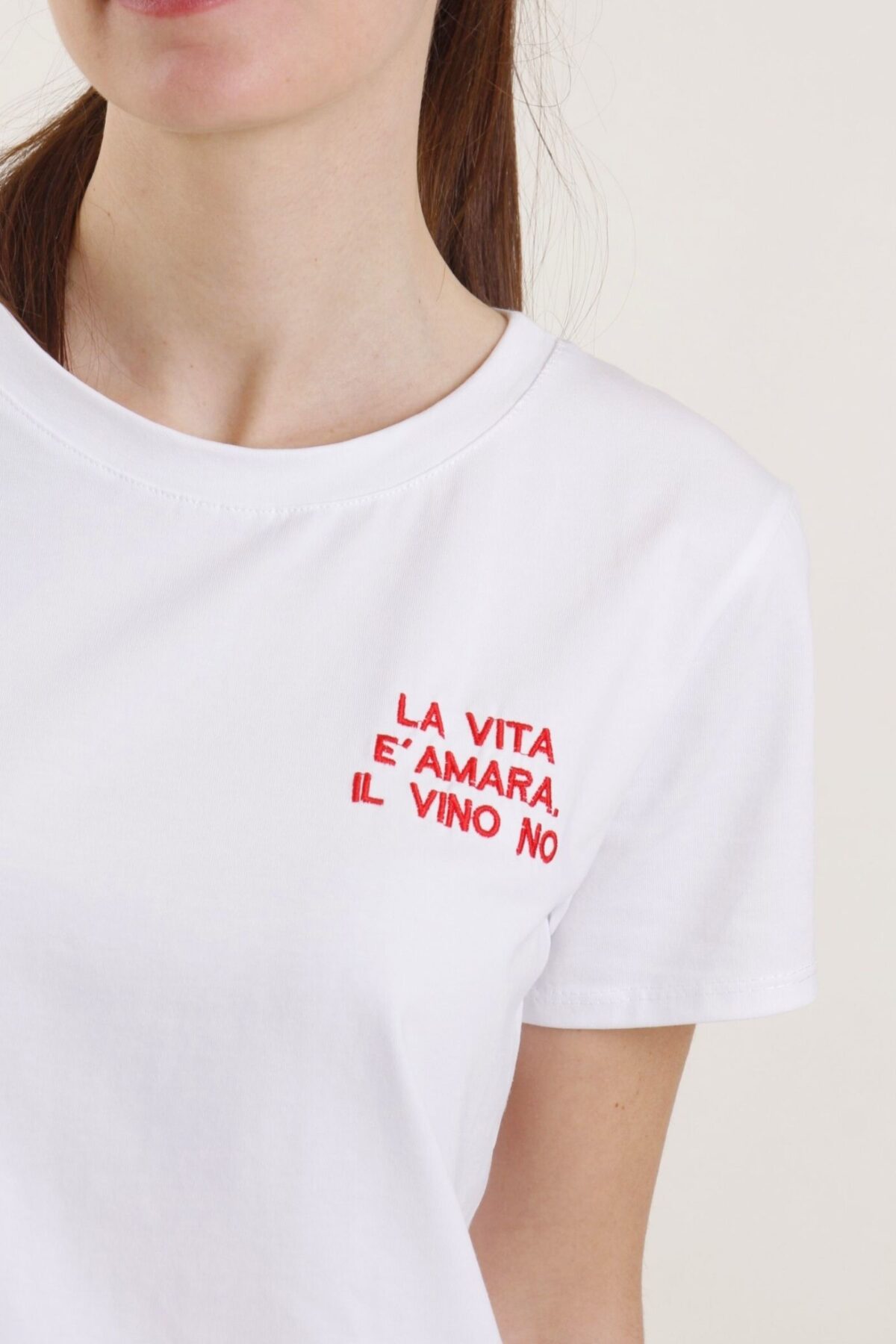 T-SHIRT STAMPA “LA VITA è AMARA IL VINO NO”