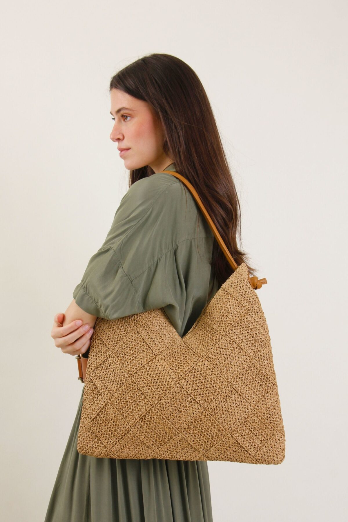 BORSA A SPALLA CON MOTIVO GEOMETRICO