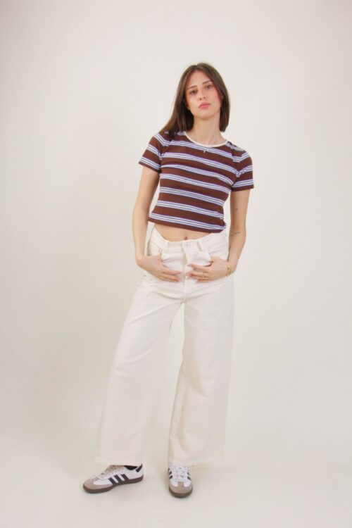 Alternative view of T-SHIRT CROP A RIGHE