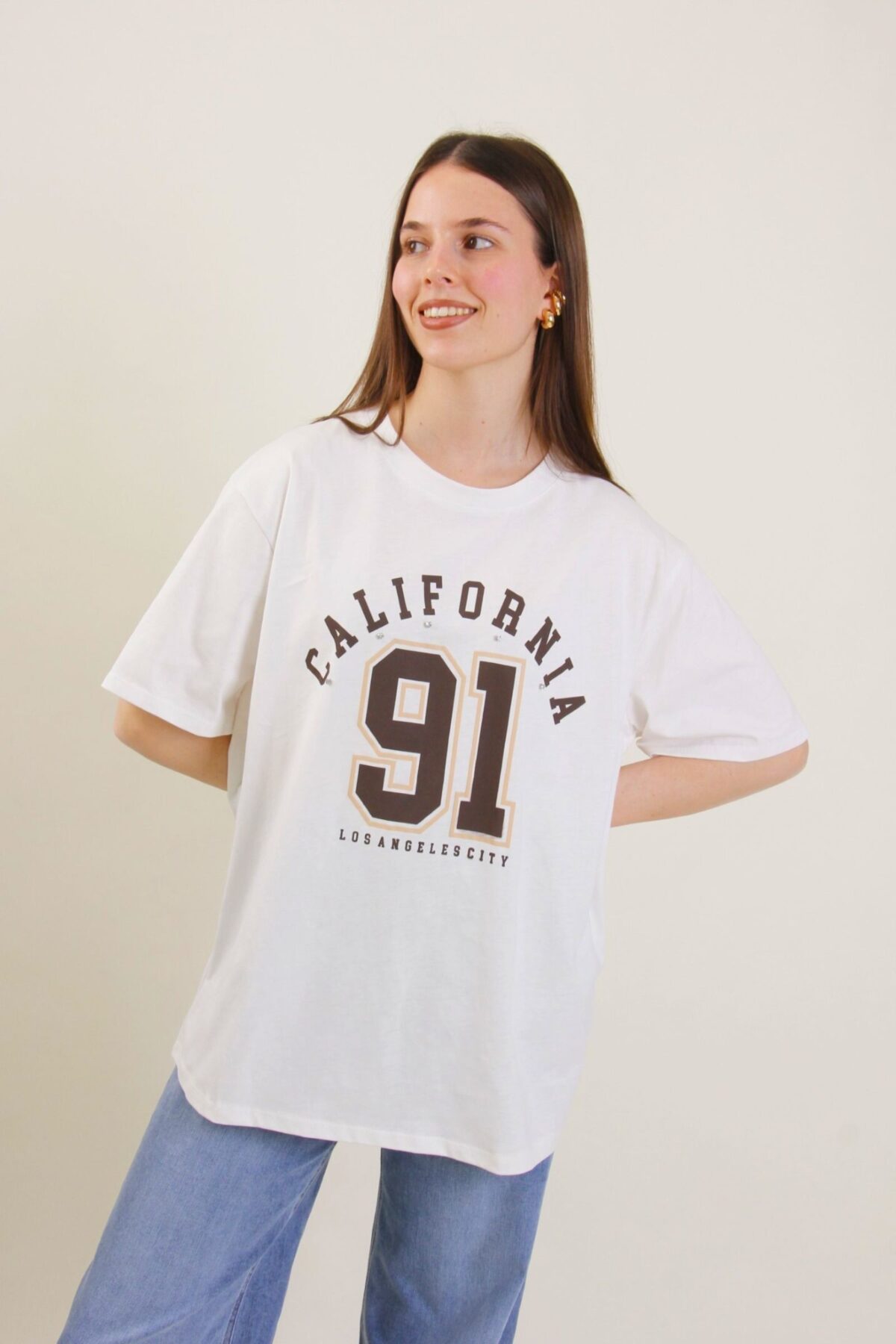 T-SHIRT SCRITTA CALIFORNIA CON STRASS