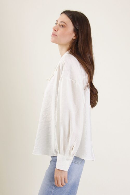 Alternative view of CAMICIA IN TESSUTO EFFETTO CREPE