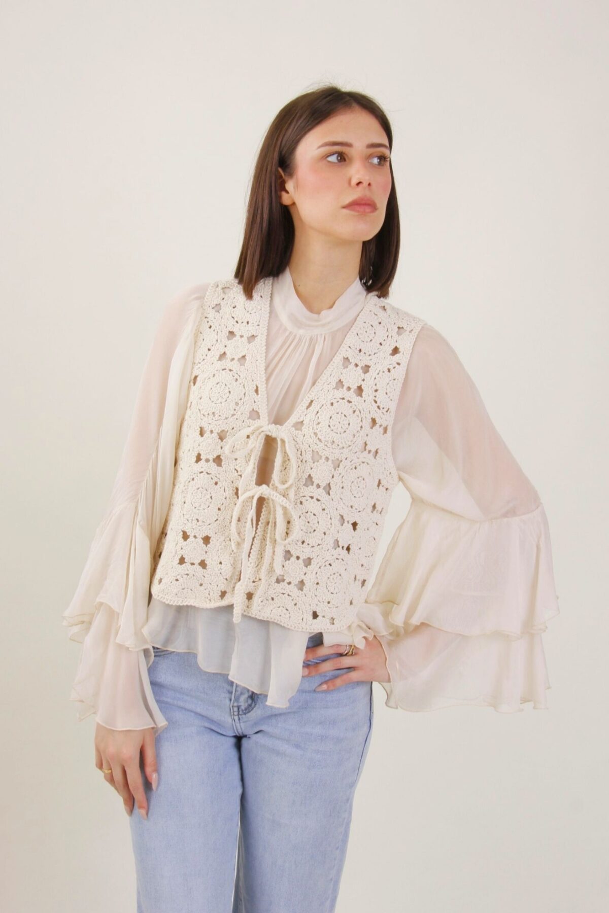 GILET CROCHET CON LACCETTI