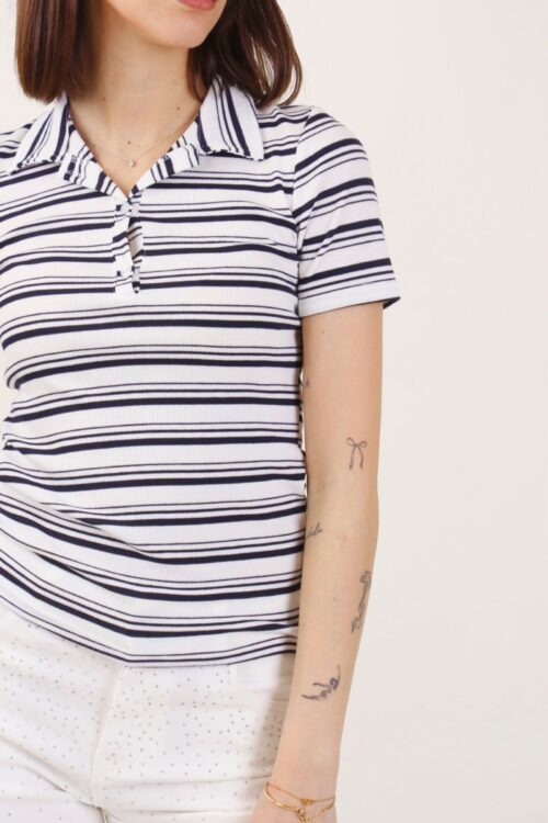 Alternative view of POLO A RIGHE