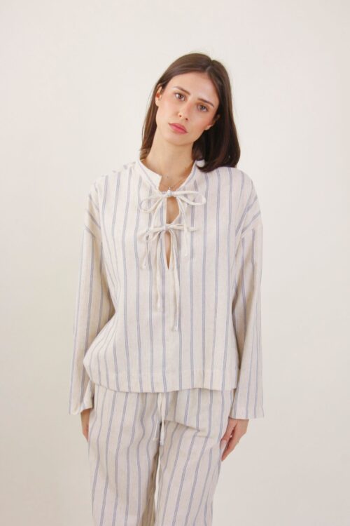 CAMICIA RIGATA IN MISTO LINO CON LACCETTI