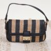 BORSA A SPALLA IN RAFIA A RIGHE CON DETTAGLI IN ECOPELLE - Nero, TU