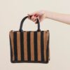 BORSA A MANO IN RAFIA RIGIDA CON MANICI IN ECOPELLE - Nero, TU