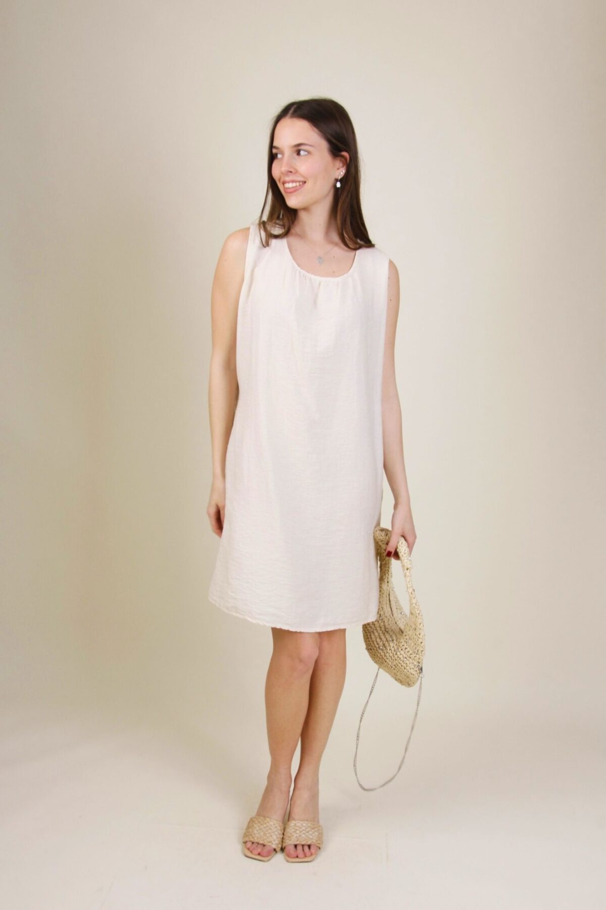 ABITO CORTO IN MISTO TENCEL CON ARRICCIATURA SUL COLLO