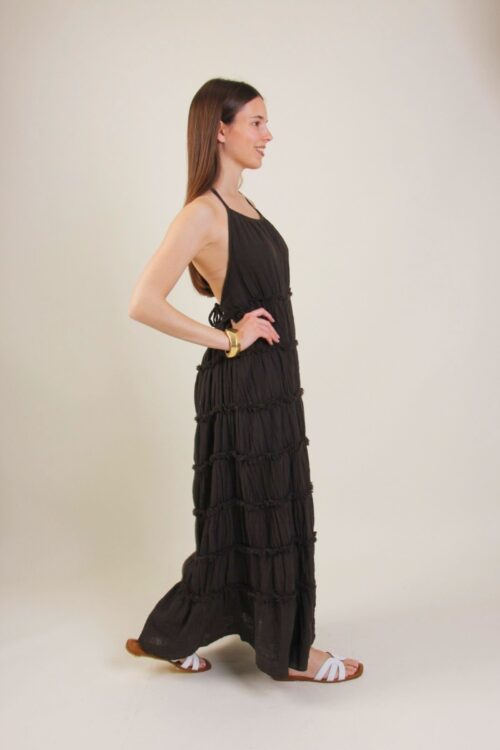 Alternative view of ABITO LUNGO CON ALLACCIATURA AL COLLO E DETTAGLI SFRANGIATI