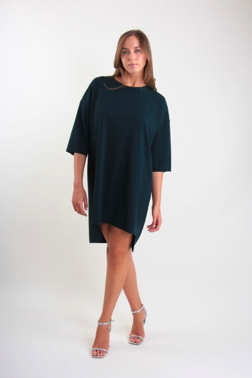 ABITO A MANICHE CORTE CON FONDO ASIMMETRICO