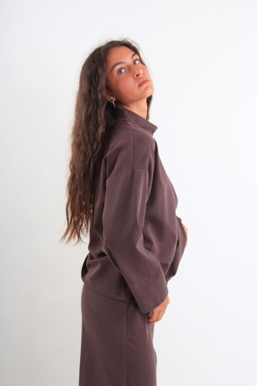 Alternative view of MAGLIA DI FELPA DAL TAGLIO STRUTTURATO