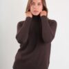 MAGLIA CON COLLO ALTO MORBIDO E DETTAGLI LUMINOSI - Dark Brown, TU