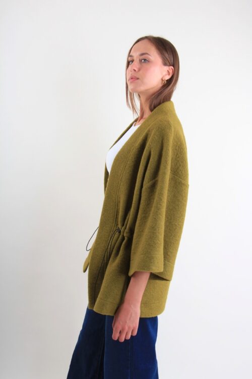 Alternative view of CAPPA IN LANA BOUCLÉ