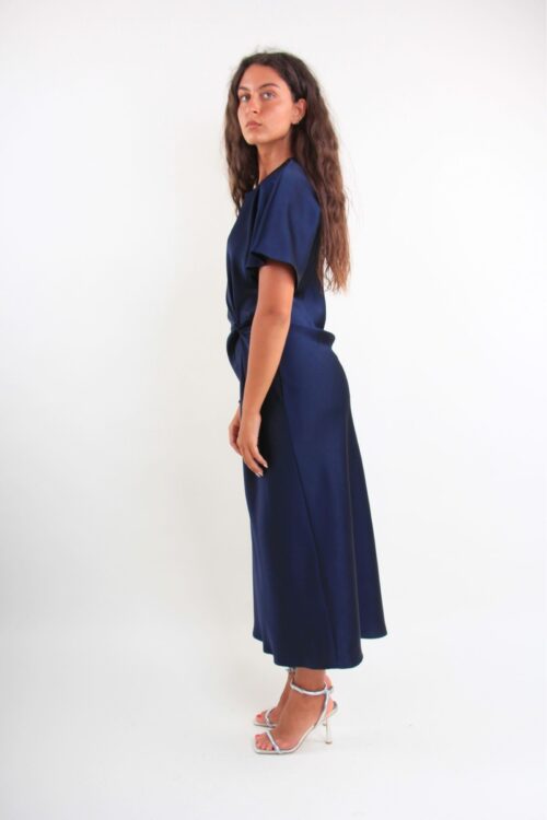 Alternative view of ABITO ELEGANTE A MANICHE CORTE CON DRAPPEGGIO