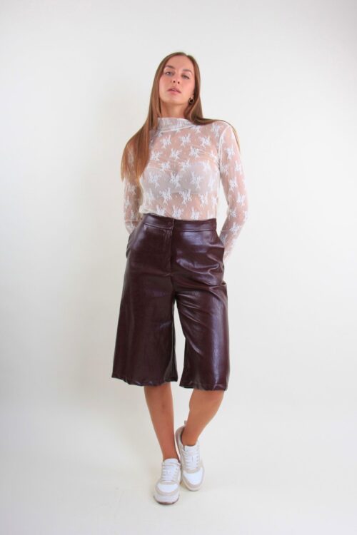 Alternative view of BERMUDA IN ECOPELLE EFFETTO VINTAGE